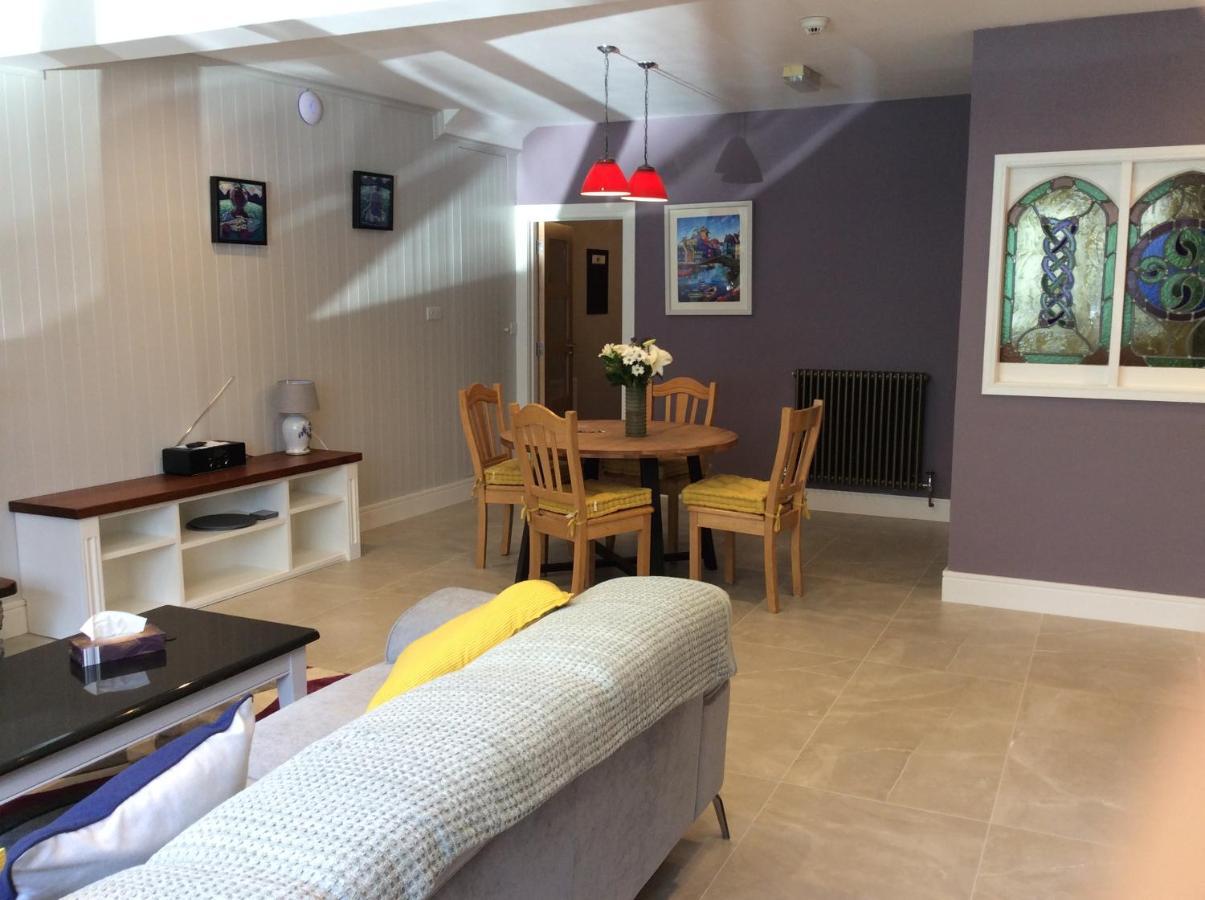 Roundstone Retreats Quayside Luxury Apt Exterior foto